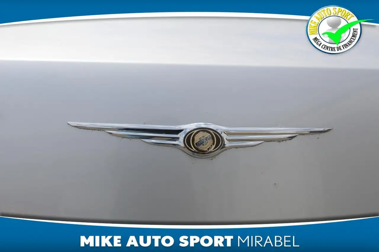 Chrysler 300 photo Chrysler 300