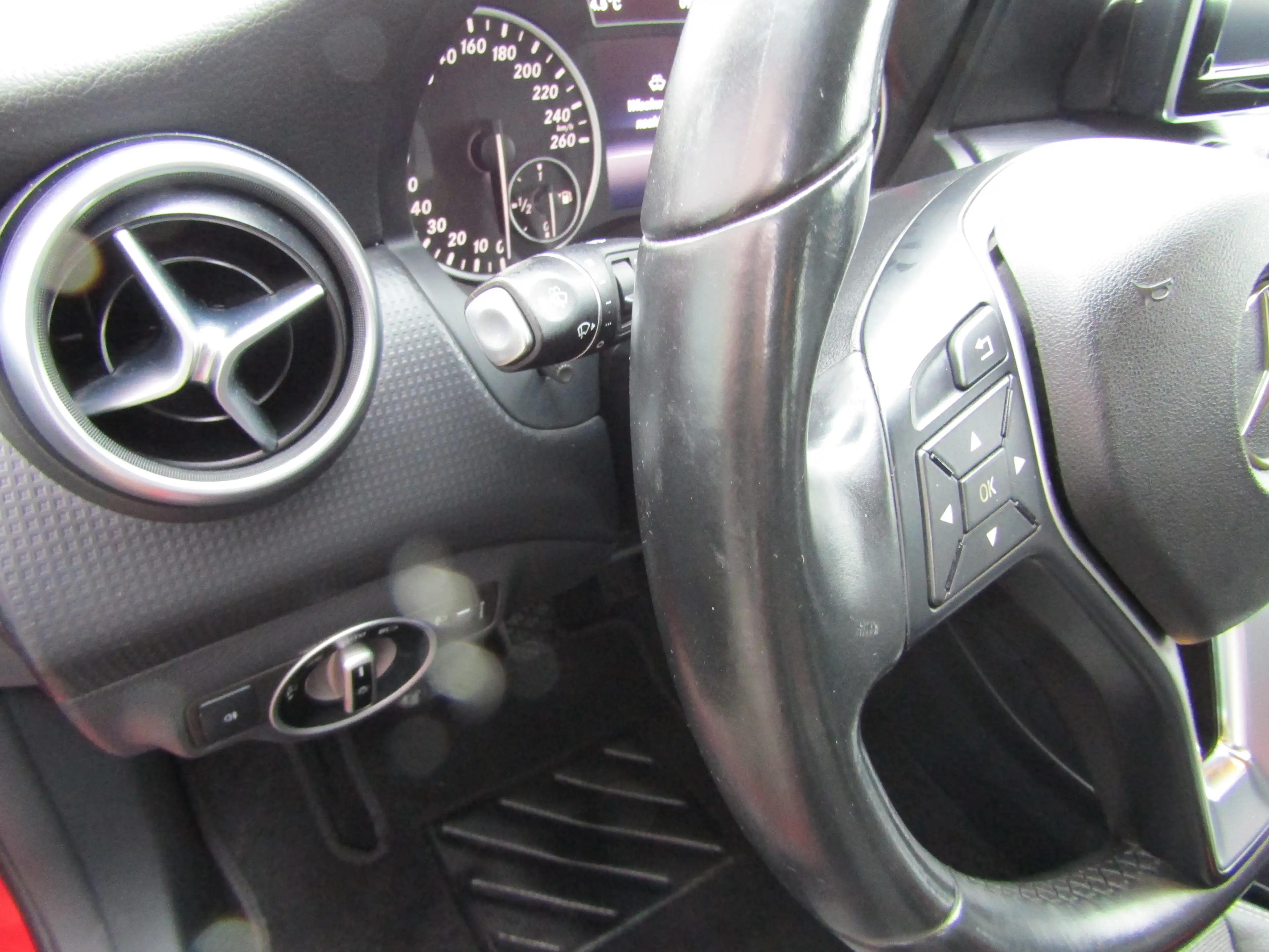 Mercedes-Benz A 180 A 180 BlueEfficiency, 1 Hand, 8 Fach Bereifung, — photo 15