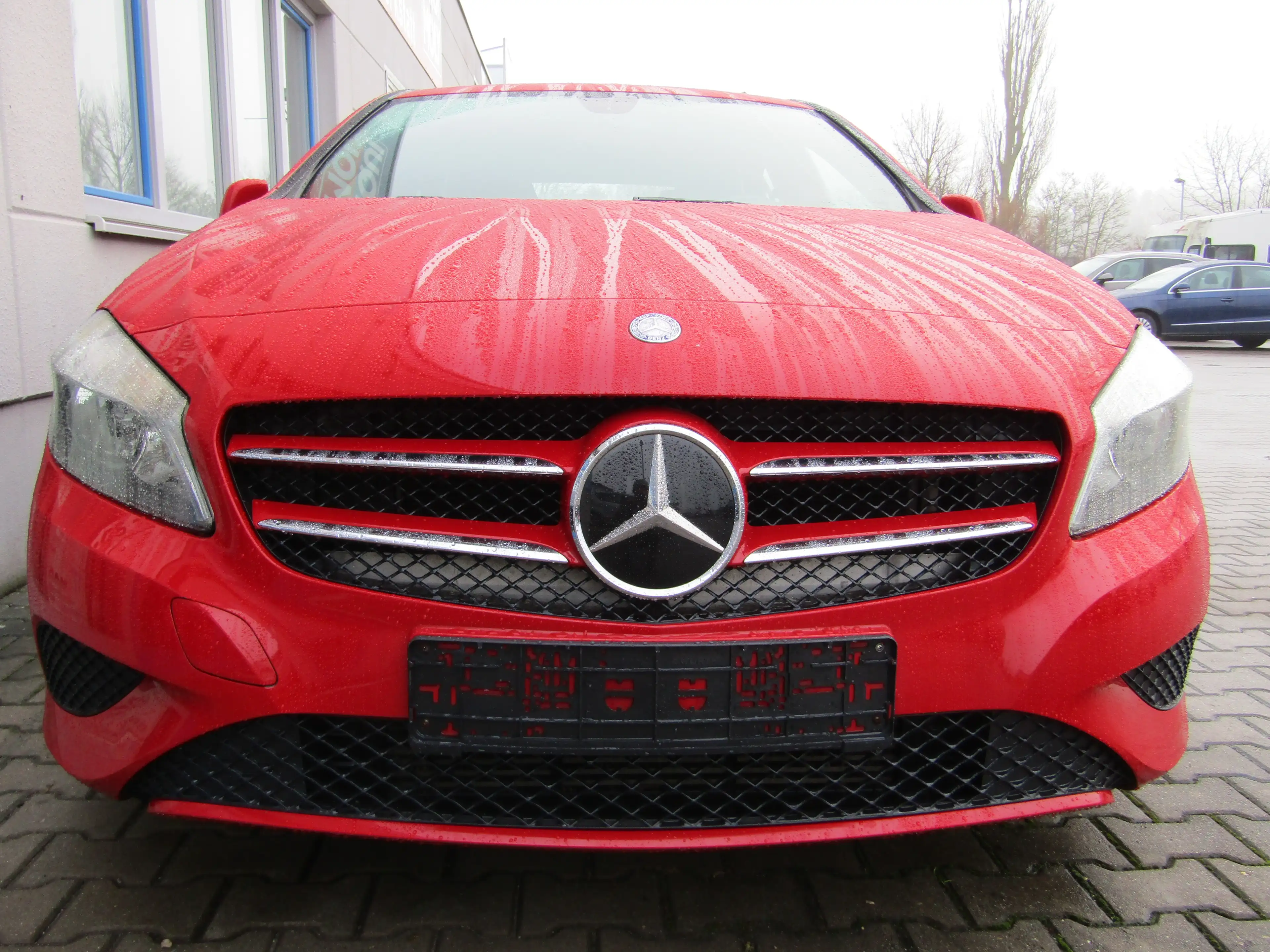 Mercedes-Benz A 180 A 180 BlueEfficiency, 1 Hand, 8 Fach Bereifung, — photo 3