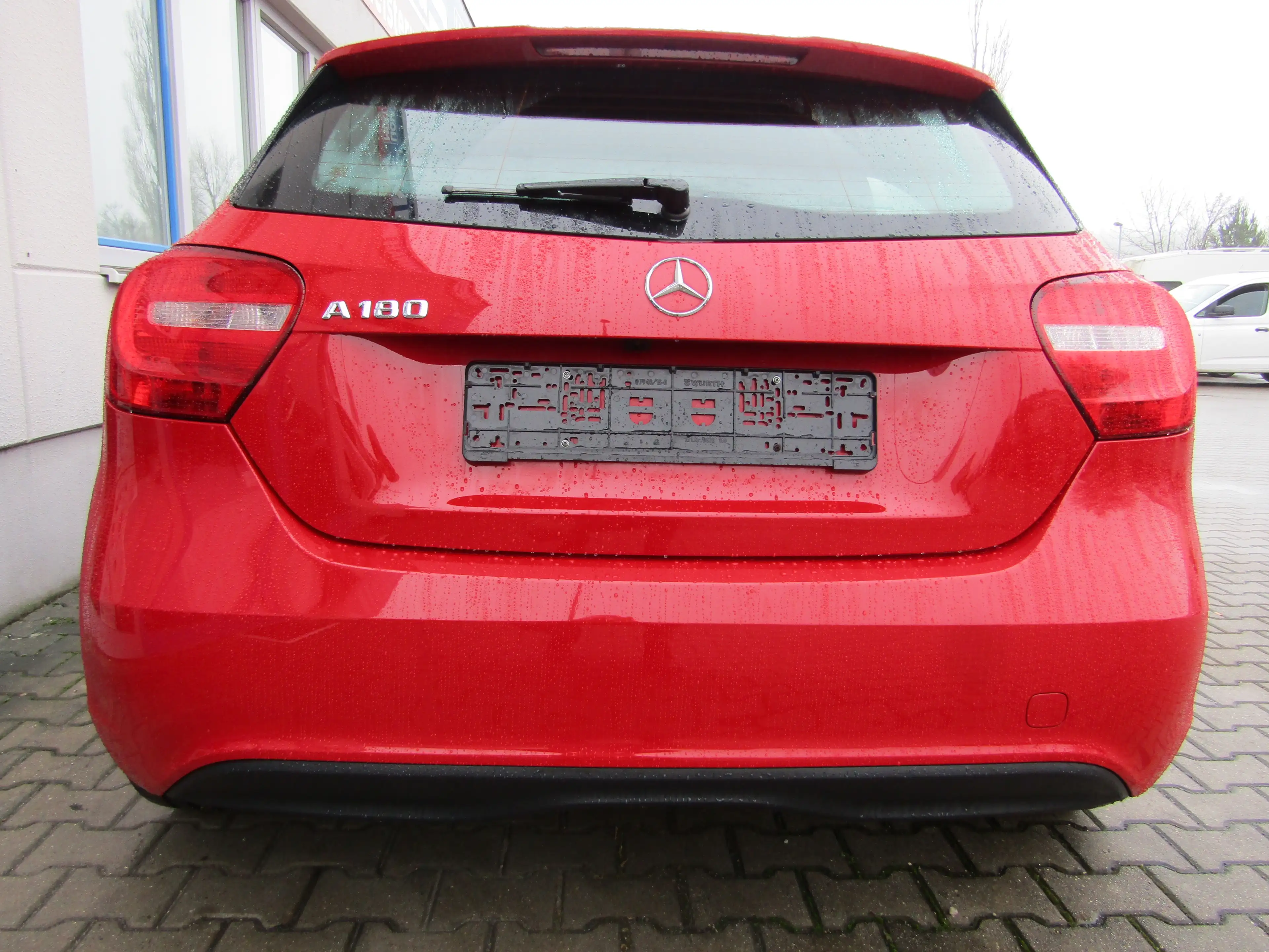 Mercedes-Benz A 180 A 180 BlueEfficiency, 1 Hand, 8 Fach Bereifung, — photo 4