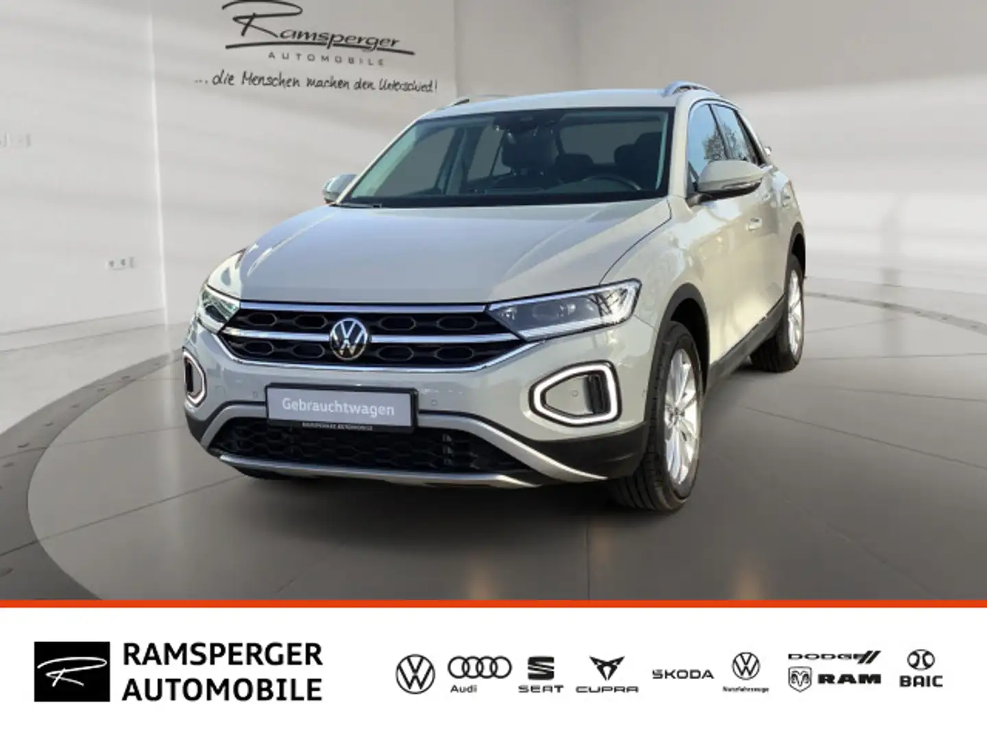 Volkswagen T-Roc 1.5 TSI DSG Style ACC LED APP Keyless Kame Grau - 1