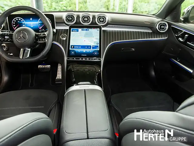 Mercedes-Benz C-Class view 10