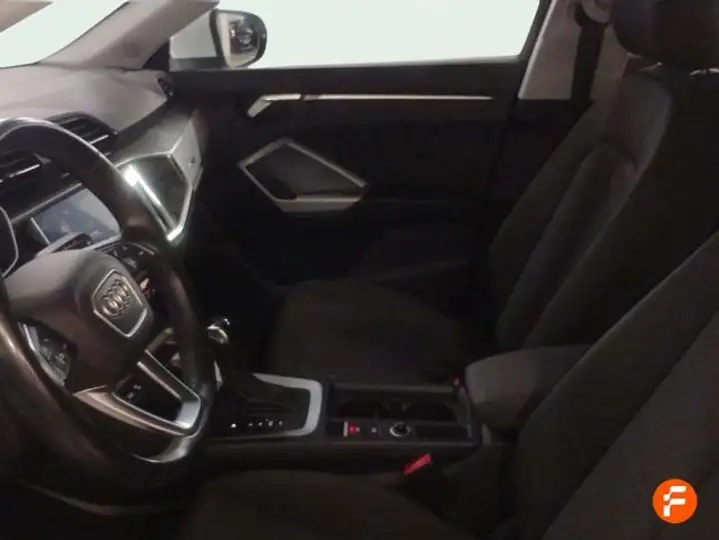 Audi Q3 Advanced 35 TDI 2022, foto 8