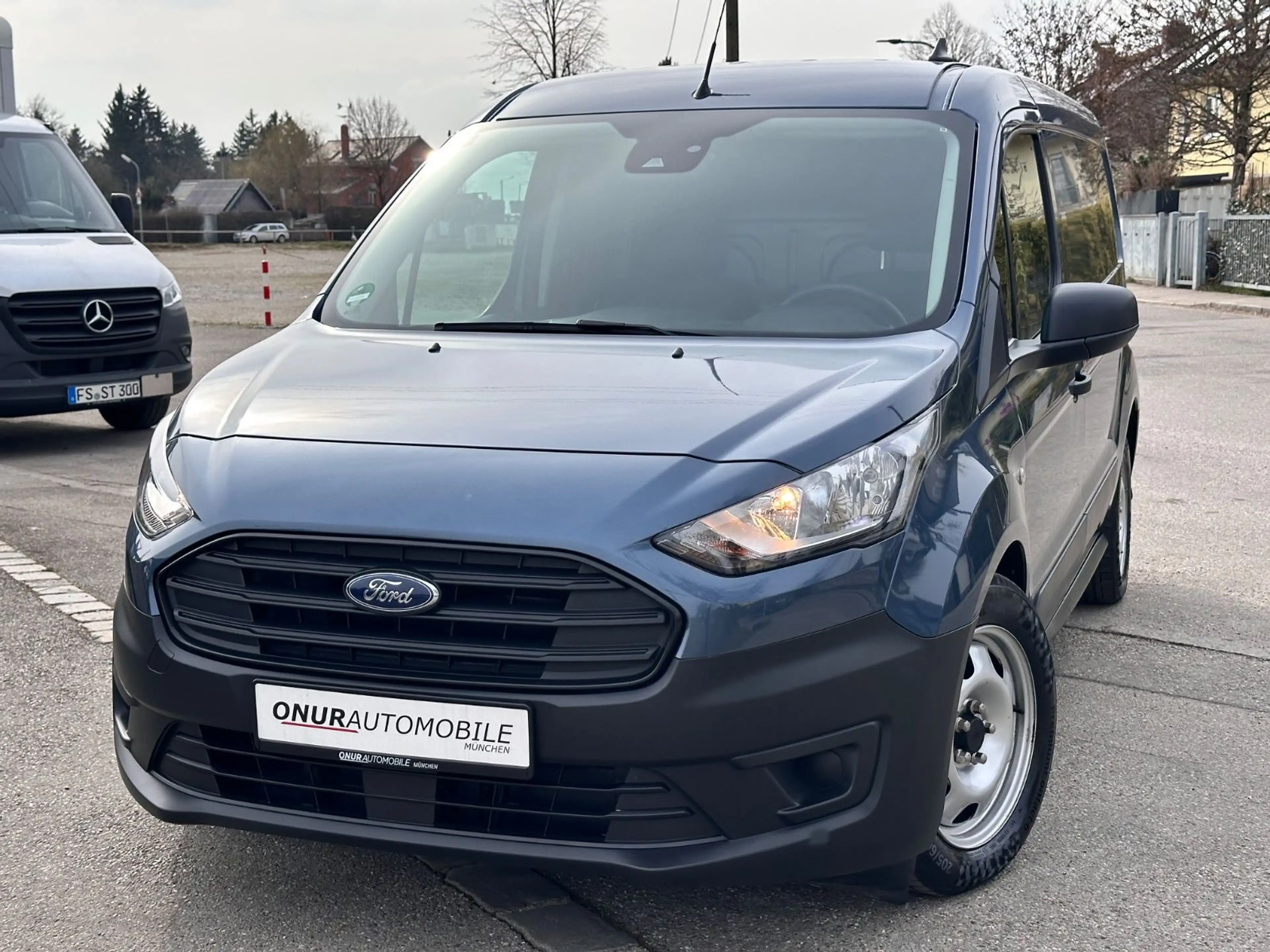 Ford Transit Connect Kasten lang Aut. Leder PDC AHK — photo 3