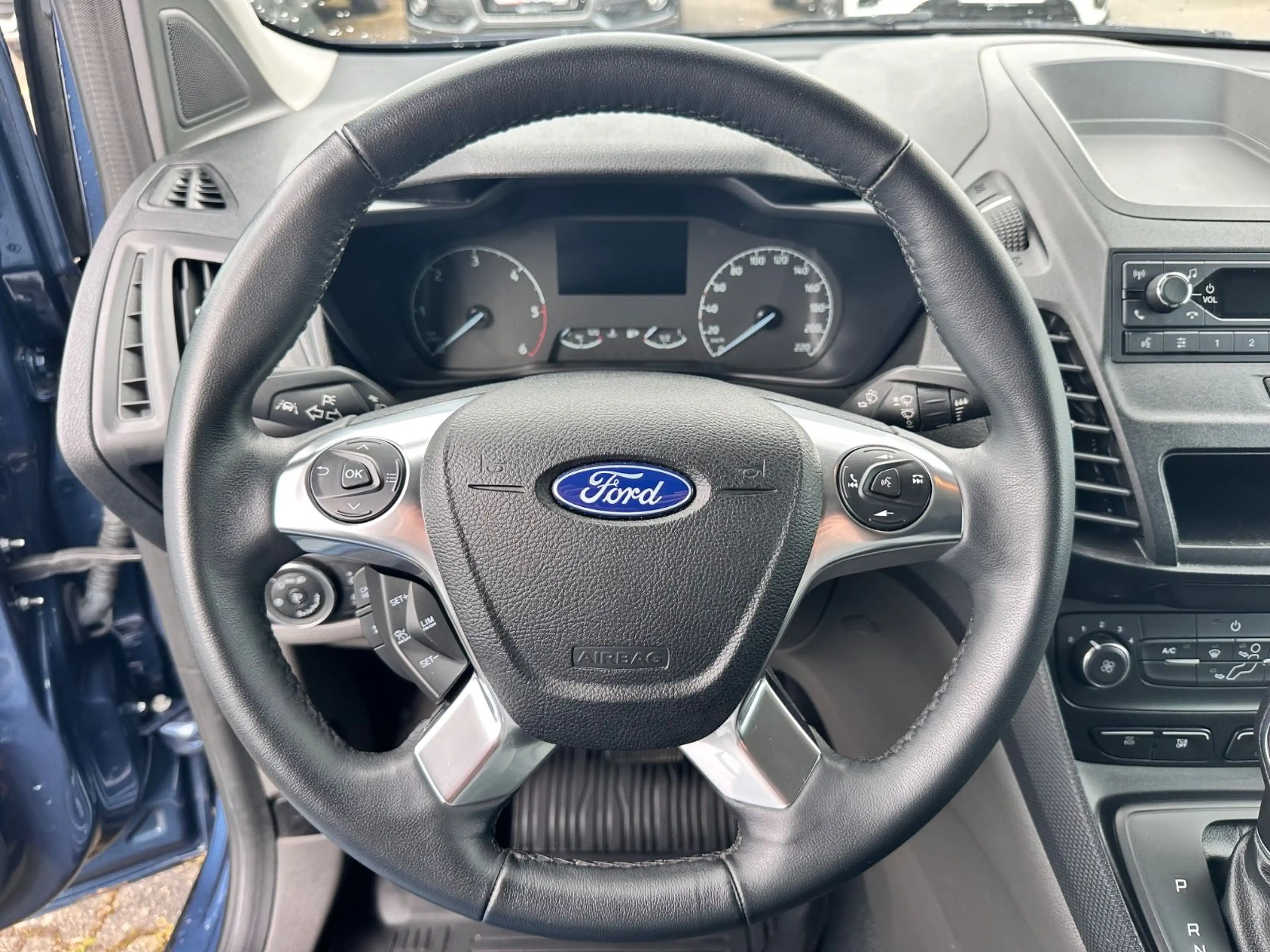 Ford Transit Connect Kasten lang Aut. Leder PDC AHK — photo 12