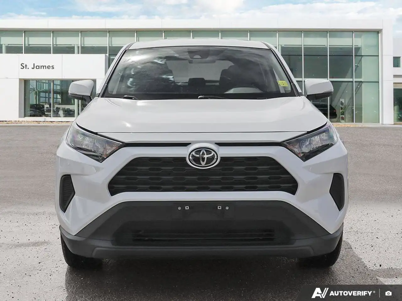 Toyota RAV 4 снимка Toyota RAV 4
