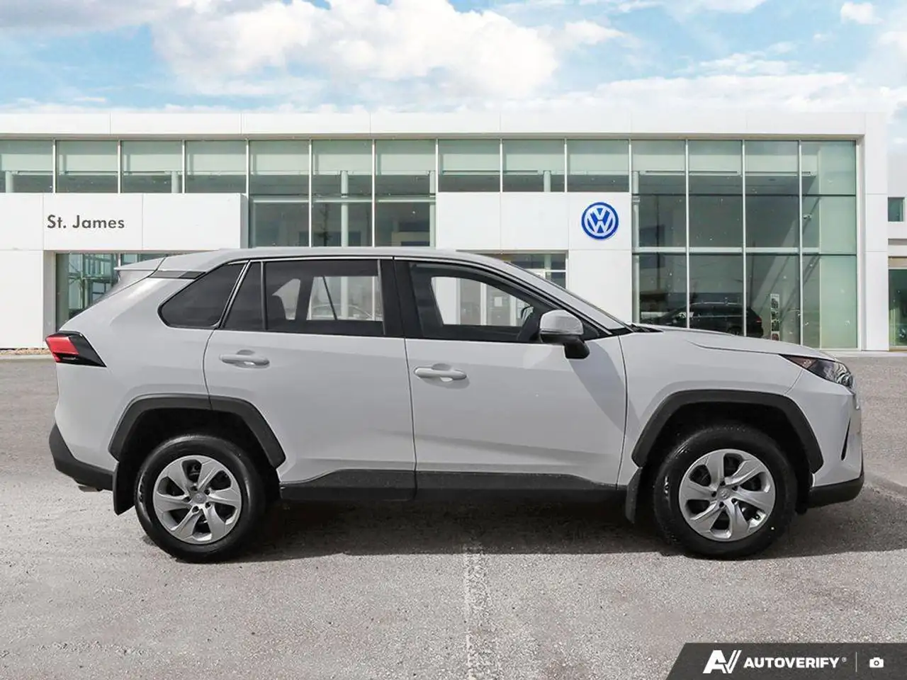 Toyota RAV 4 снимка Toyota RAV 4