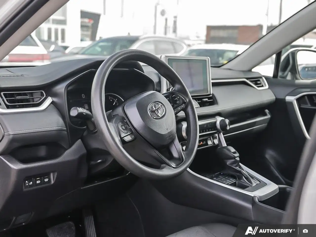 Toyota RAV 4 снимка Toyota RAV 4
