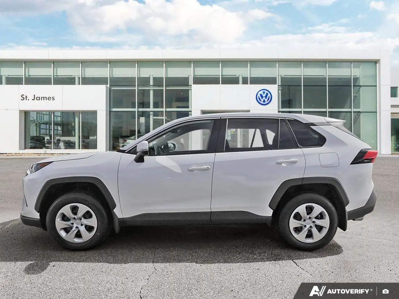 Toyota RAV 4 снимка Toyota RAV 4