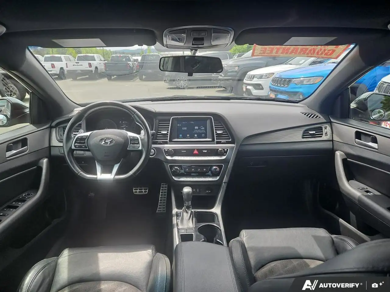 Hyundai SONATA снимка Hyundai SONATA
