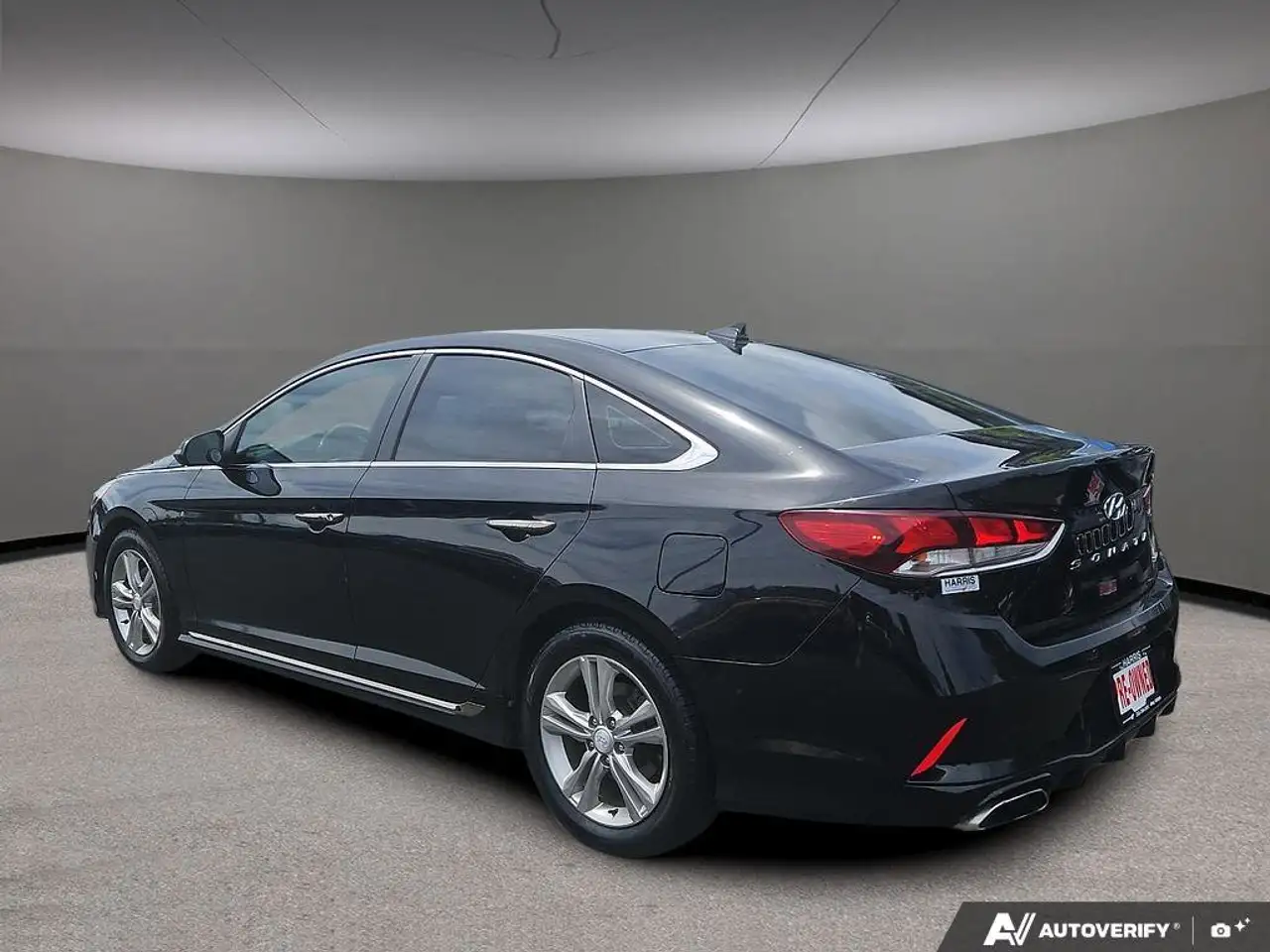 Hyundai SONATA снимка Hyundai SONATA