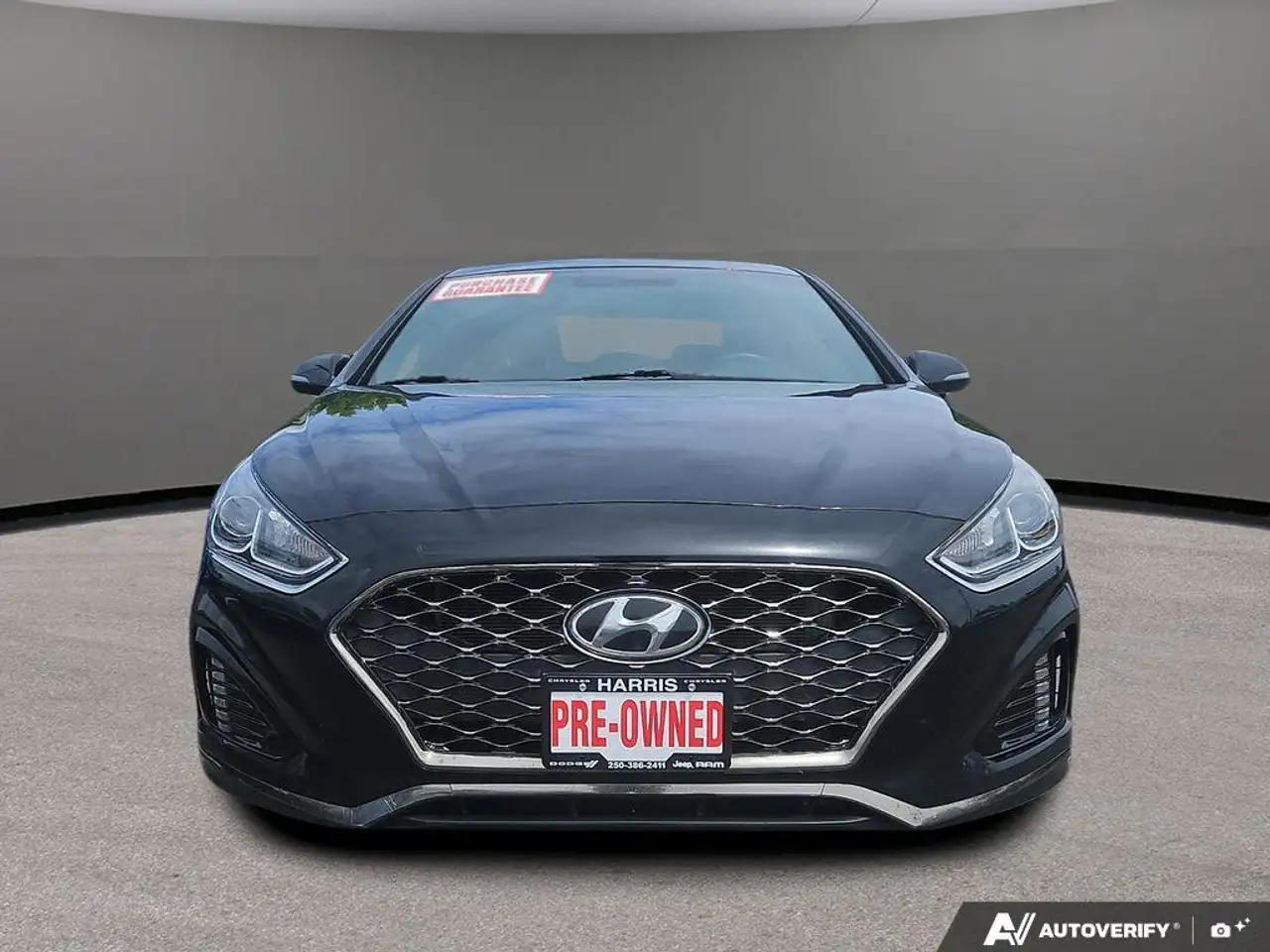 Hyundai SONATA снимка Hyundai SONATA