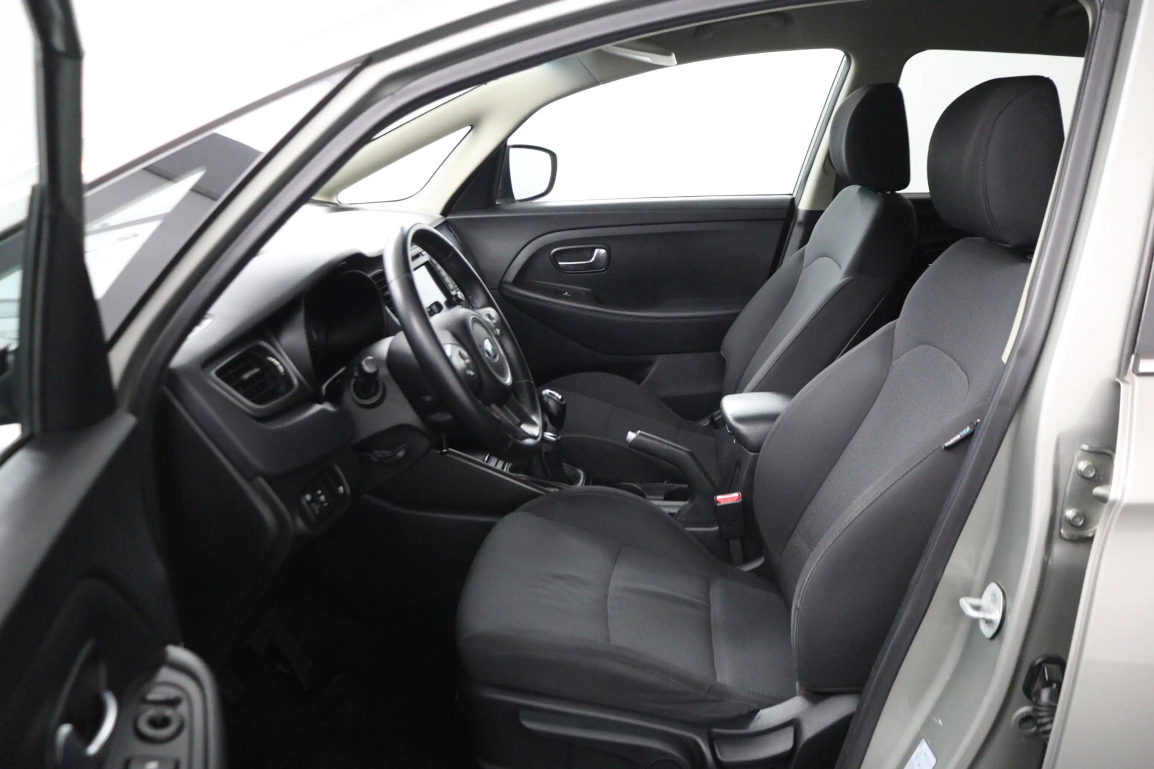 Kia Carens 1.6 GDi DynamicLine MPV 7-zitplaatsen/ECC/Navi — photo 13