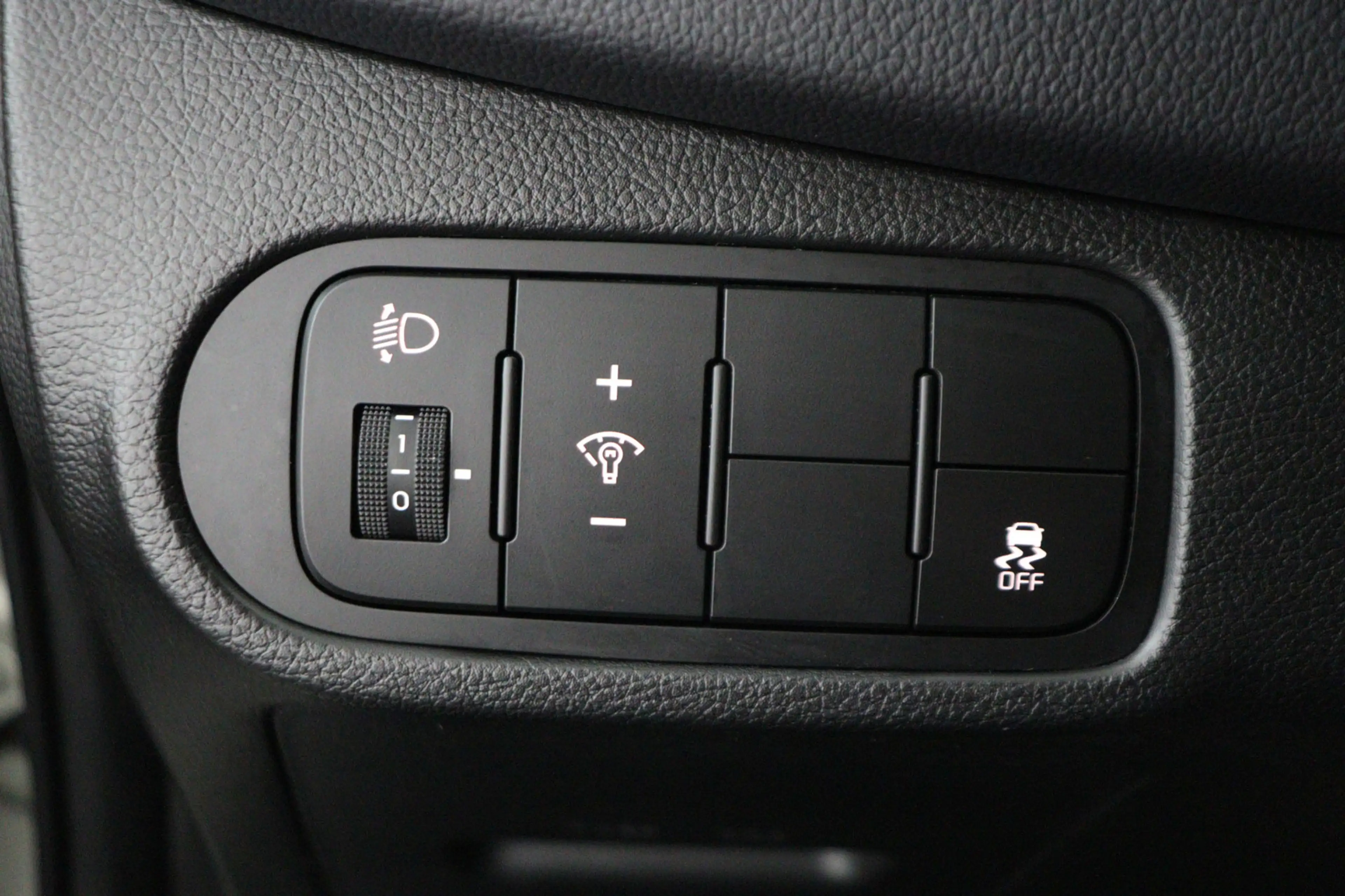 Kia Carens 1.6 GDi DynamicLine MPV 7-zitplaatsen/ECC/Navi — photo 24