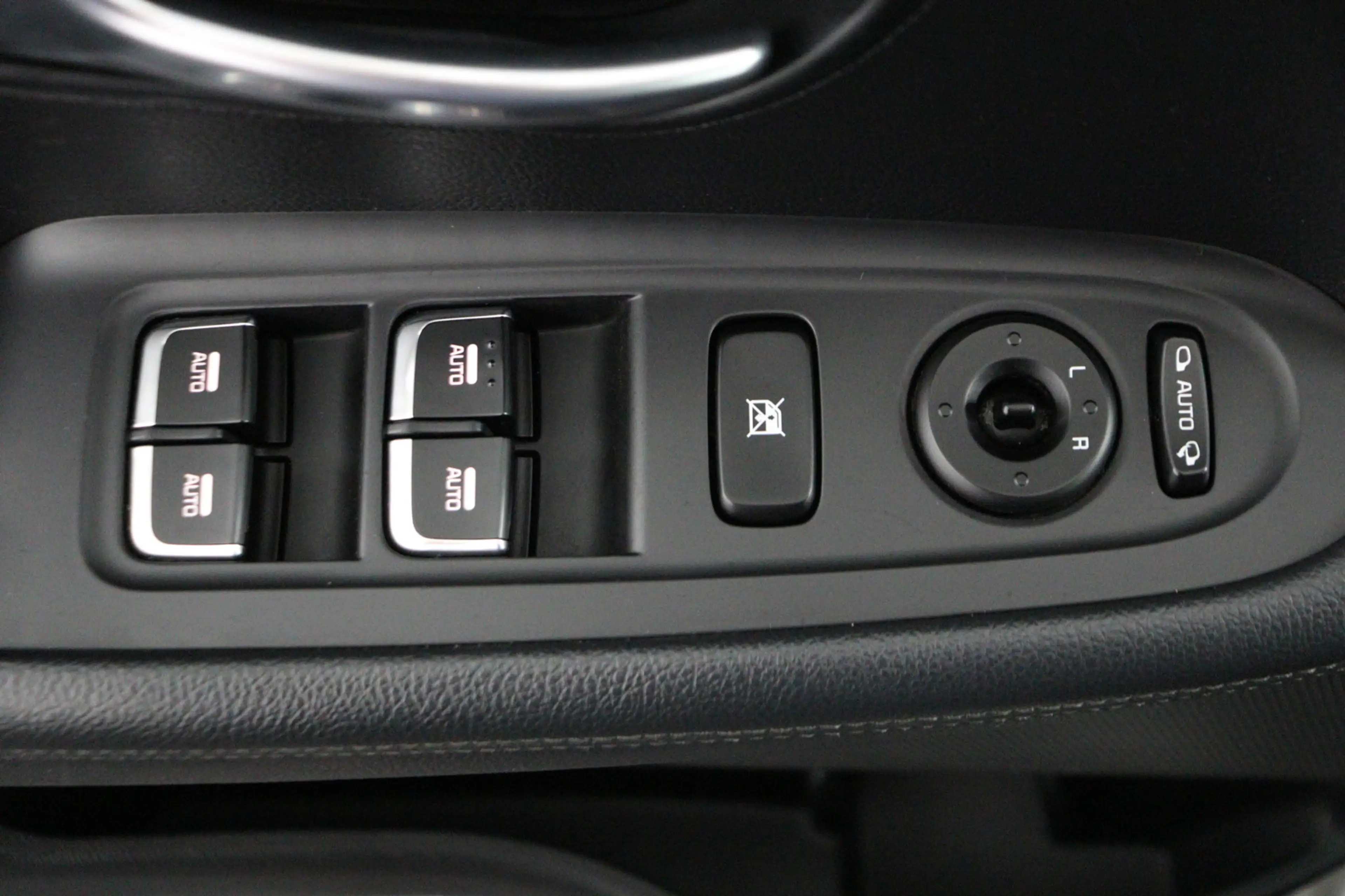 Kia Carens 1.6 GDi DynamicLine MPV 7-zitplaatsen/ECC/Navi — photo 23