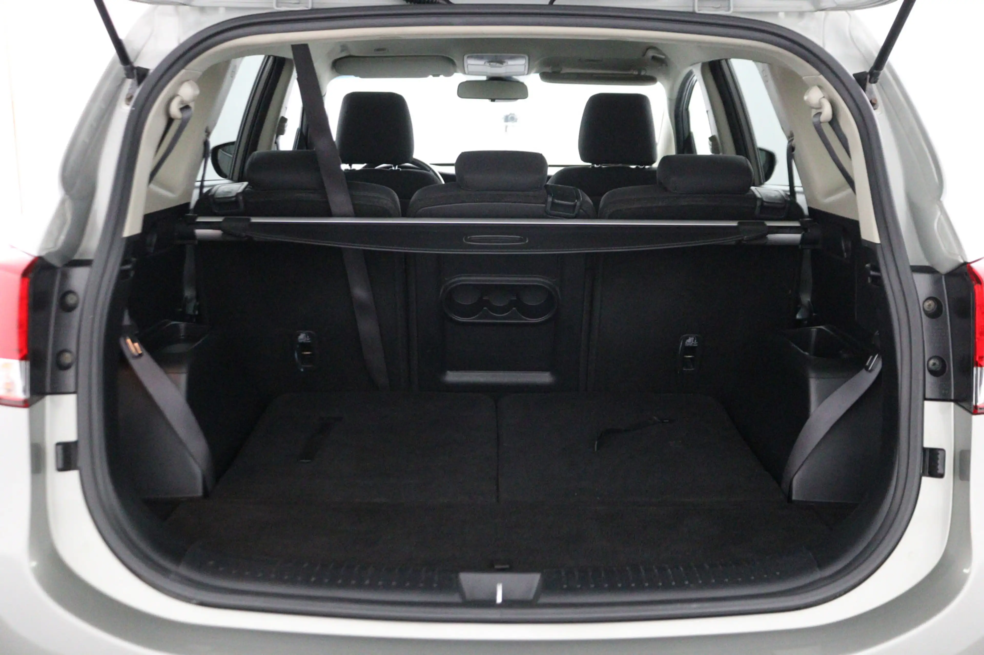 Kia Carens 1.6 GDi DynamicLine MPV 7-zitplaatsen/ECC/Navi — photo 19