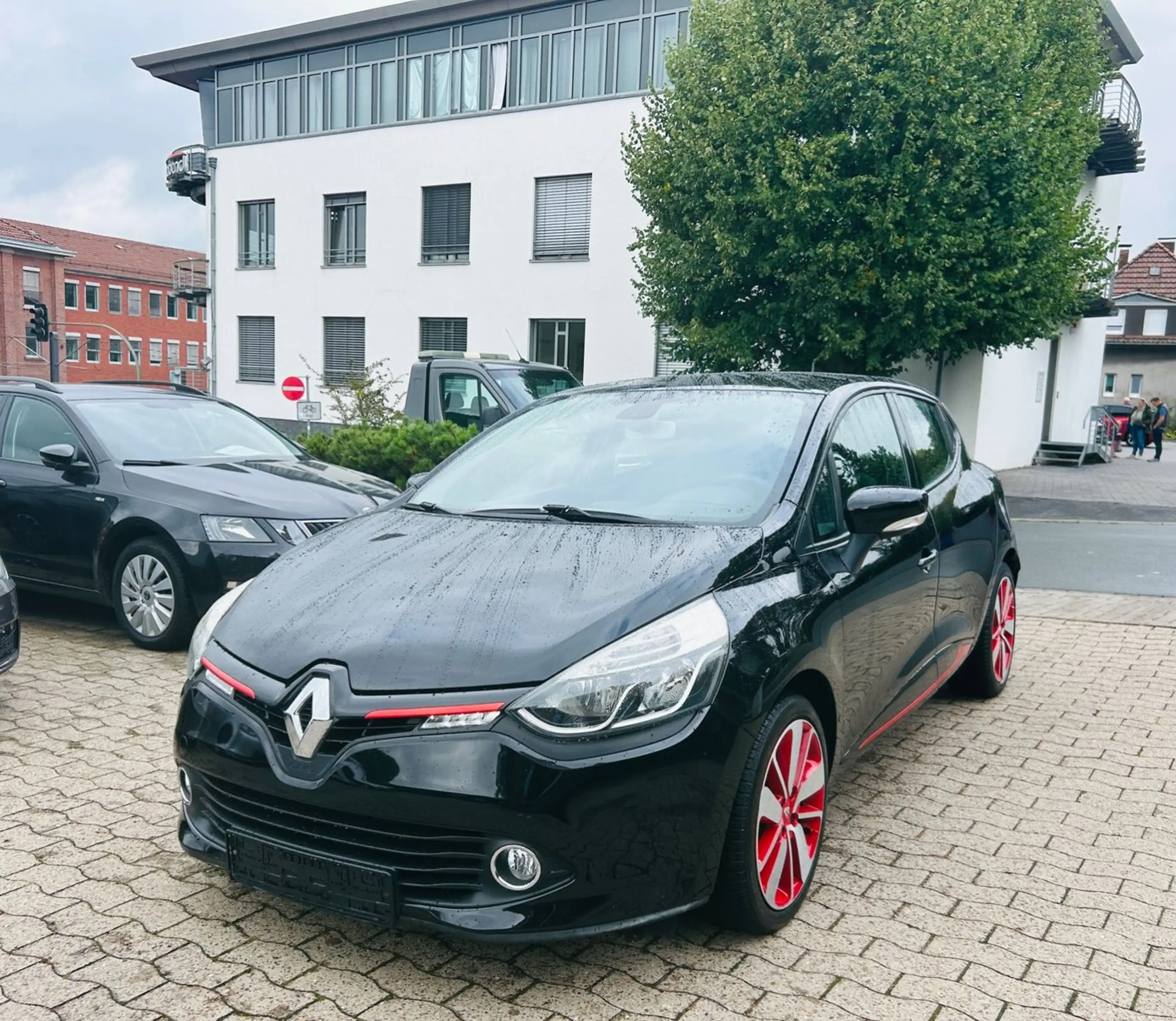 Renault Clio IV Luxe — photo 2