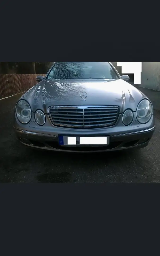 Mercedes-Benz E 320 4Matic Automatik Elegance - 2