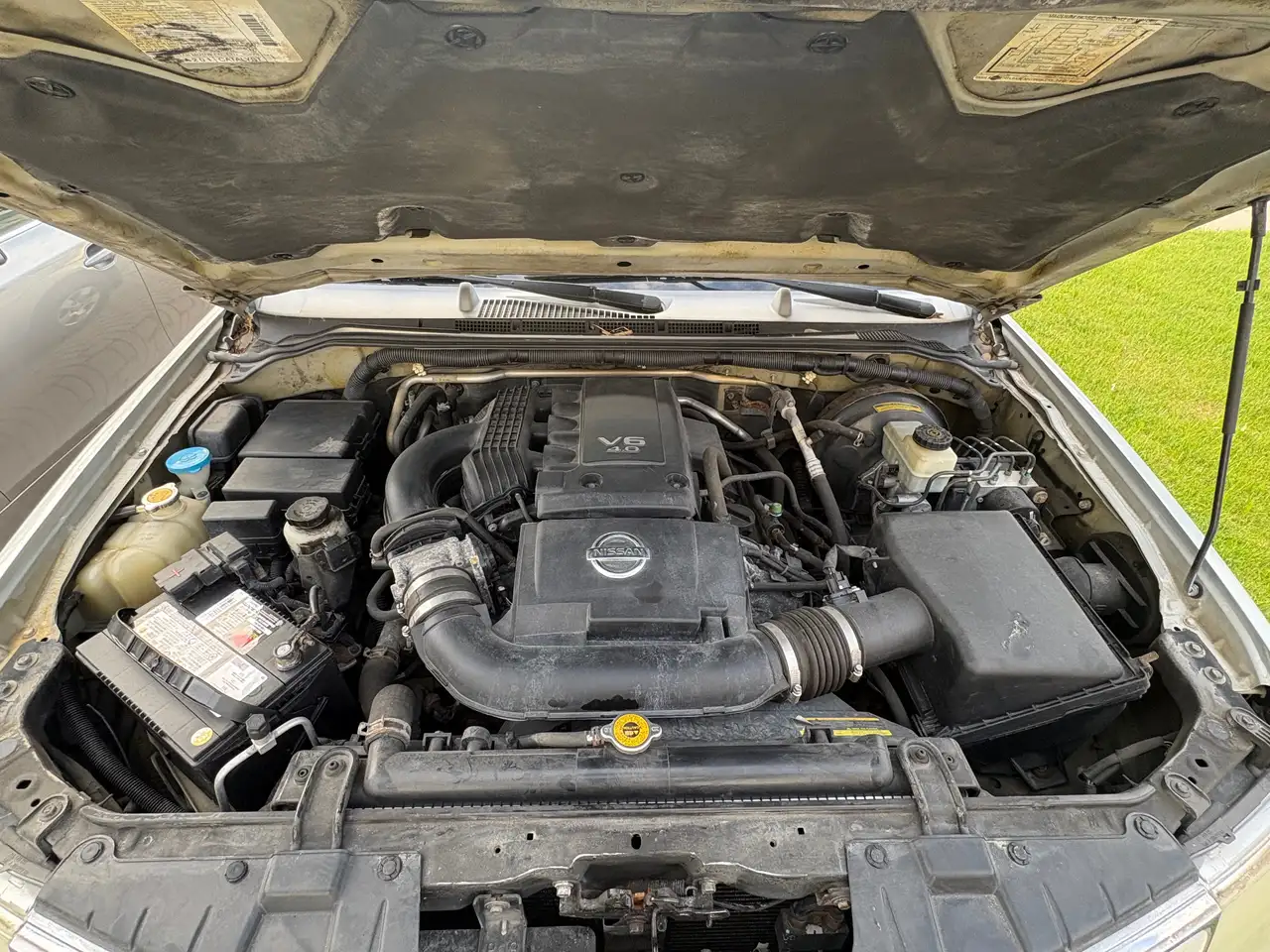 Nissan Pathfinder снимка Nissan Pathfinder