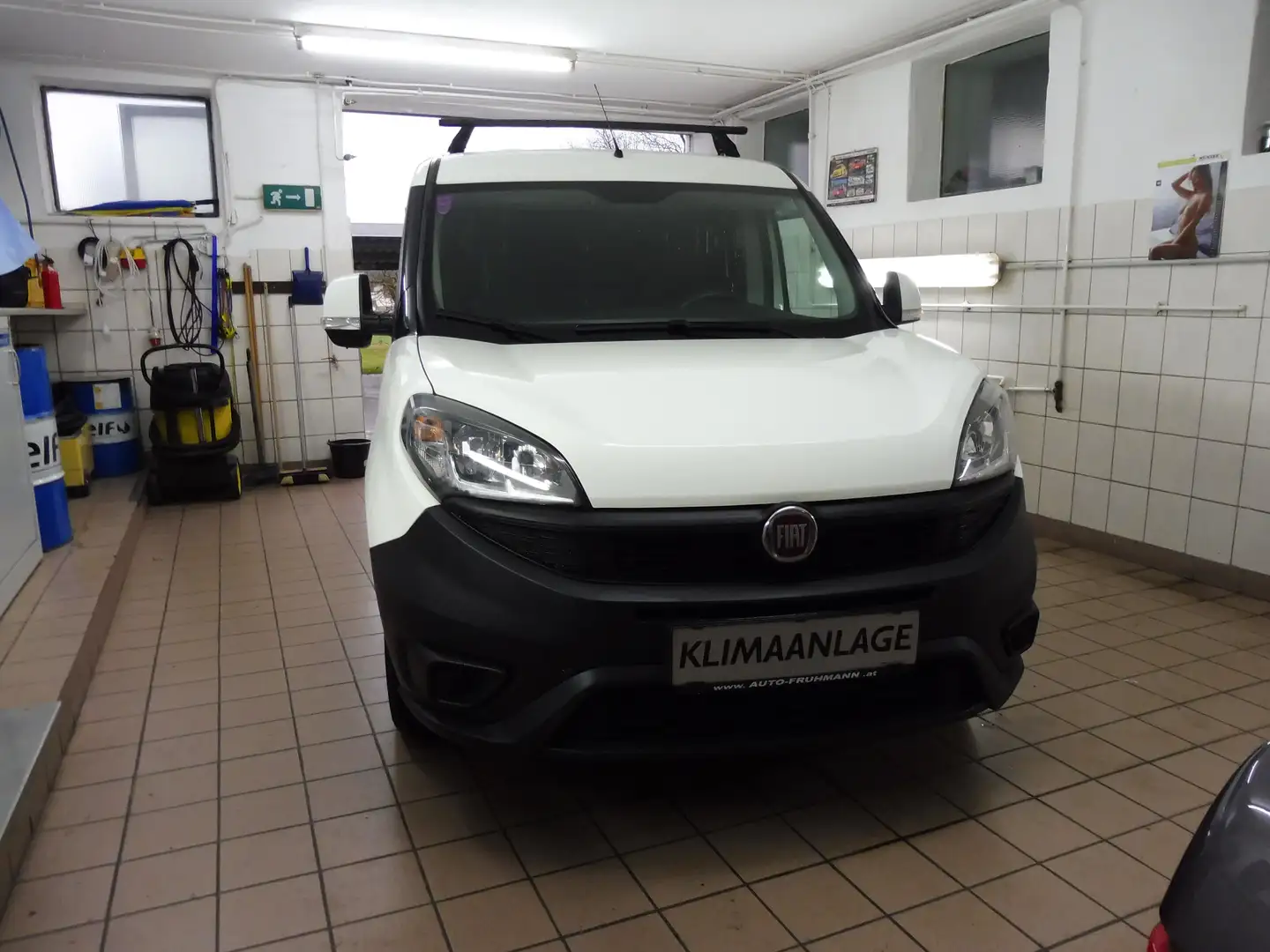 Fiat Doblo Weiß - 2