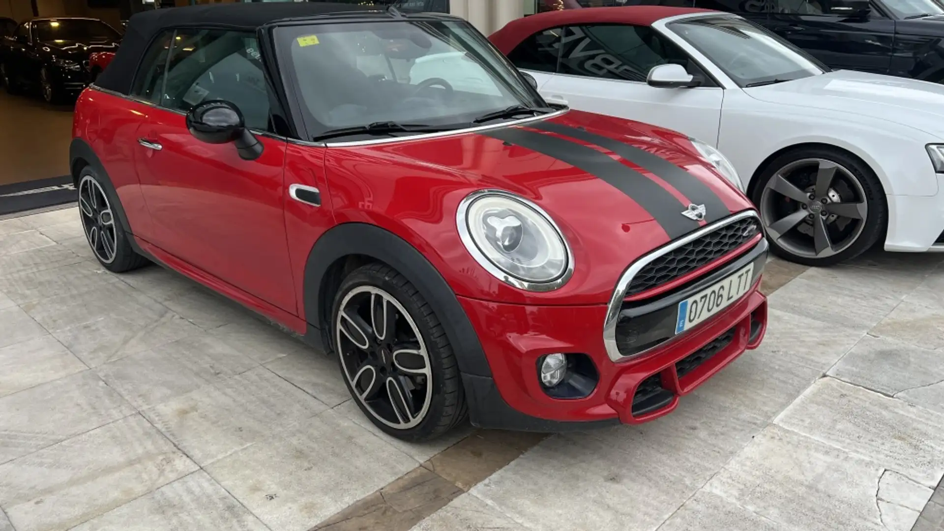 MINI Cooper Cabrio Aut. Rouge - 1