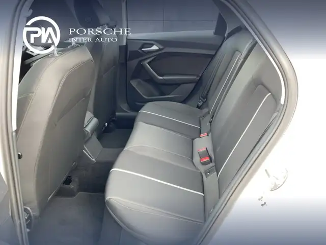 Audi A1 view 12