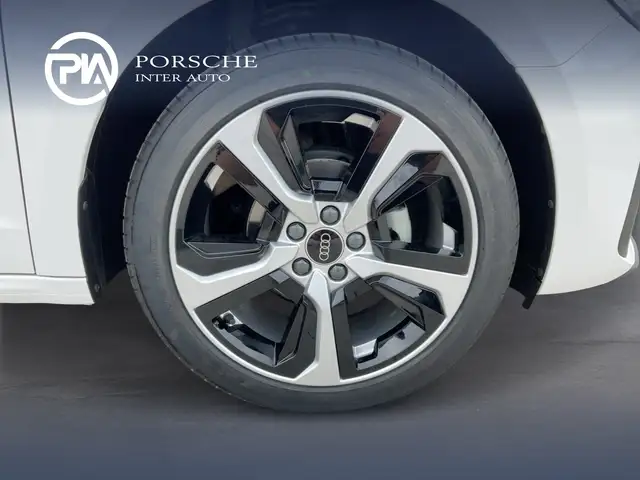 Audi A1 view 7