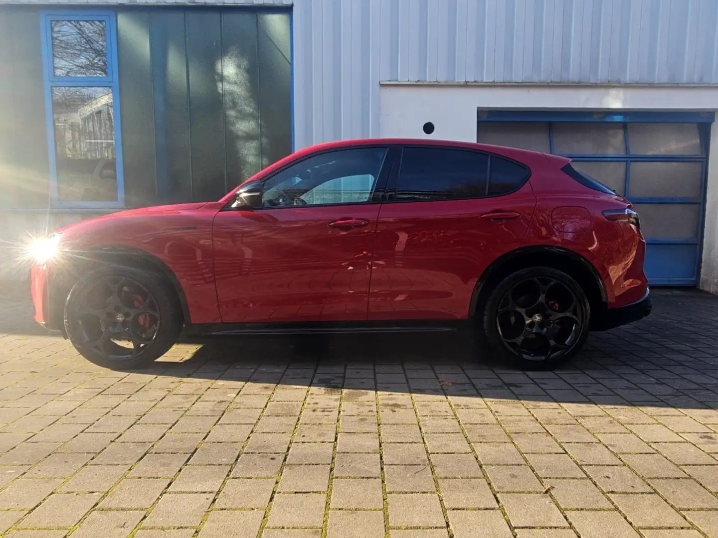 Alfa Romeo Stelvio 2.0 Turbo 16V Competizione Q4 (EURO 6d) Rot - 2