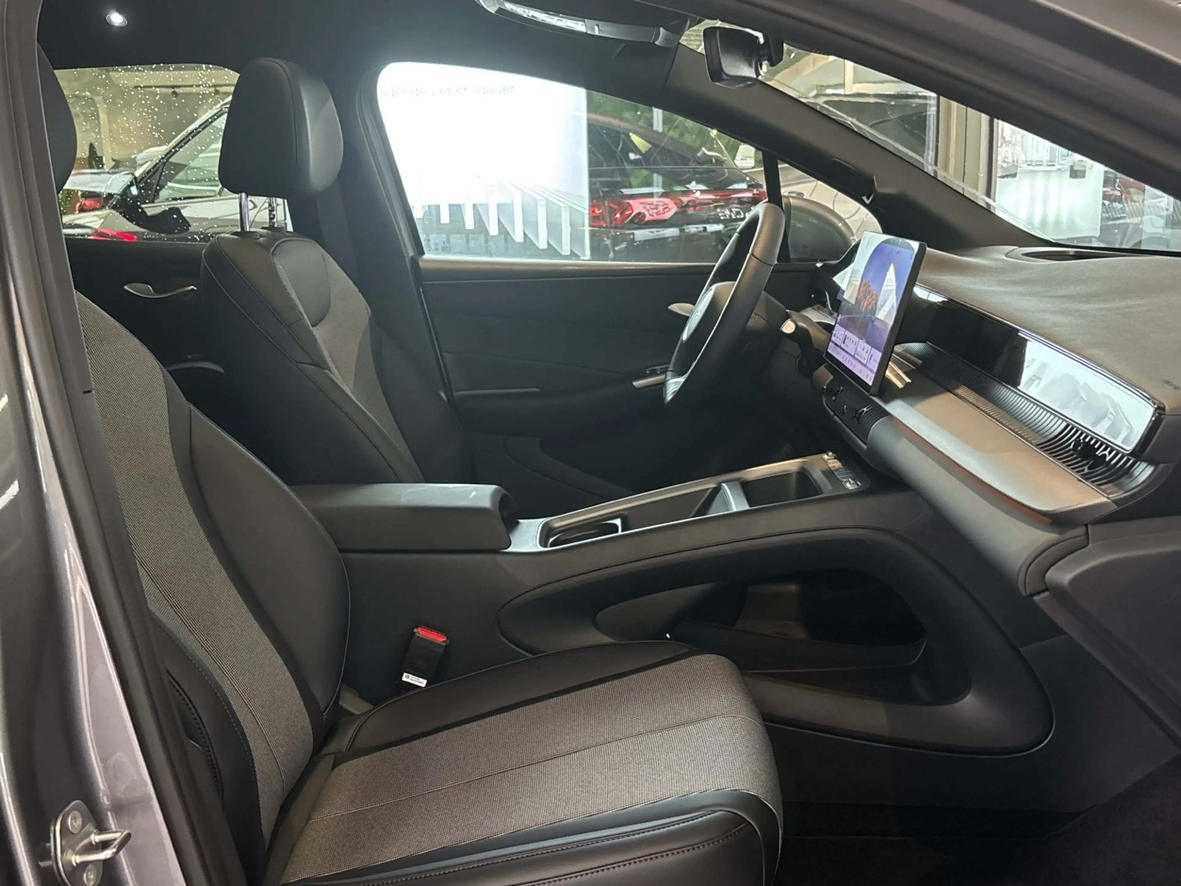BYD Dolphin DOLPHIN G DM-i Comfort Panorama Navi 360°Kamera — photo 12