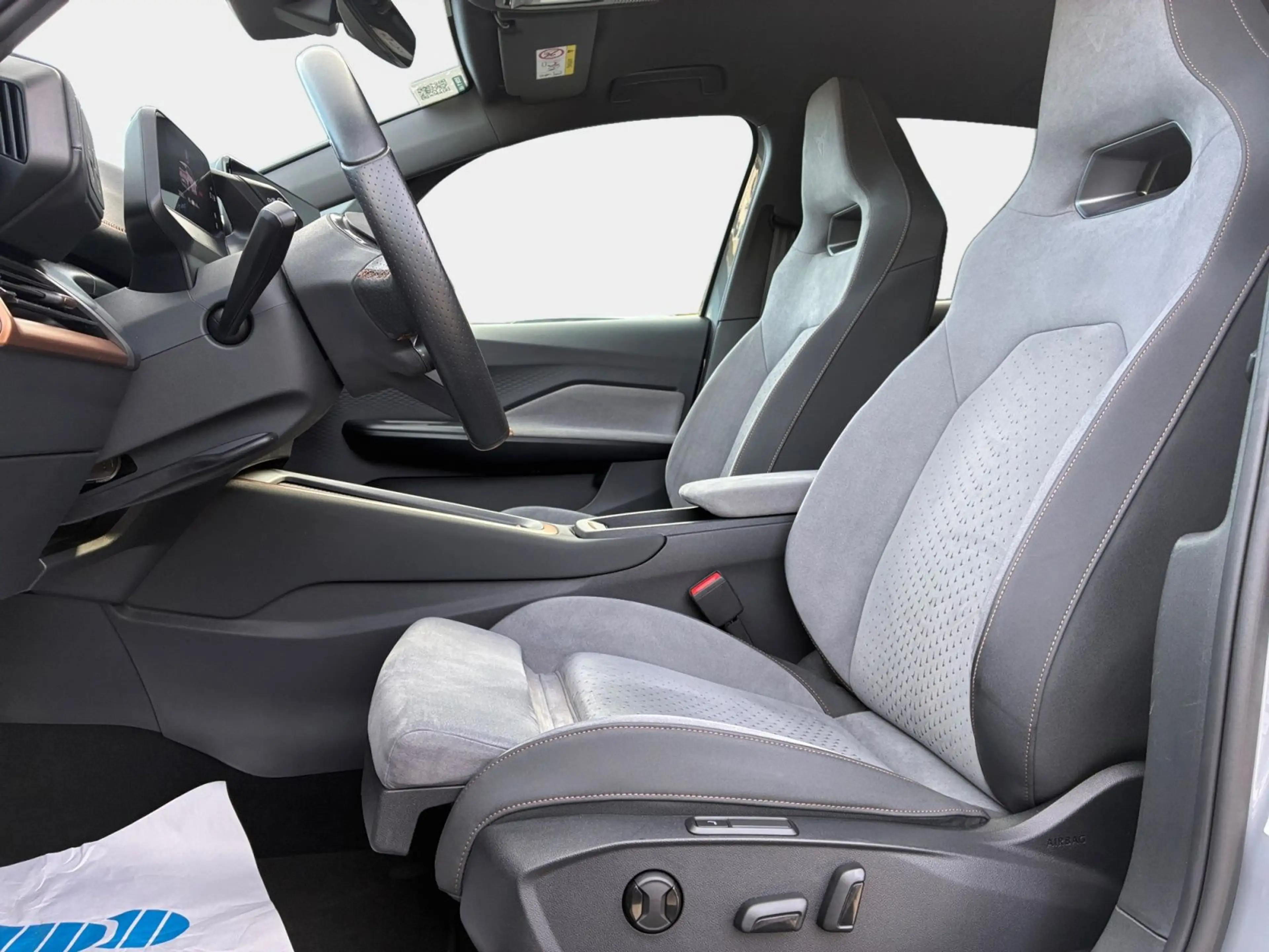 CUPRA Born 231 PS 77 kWh Wärmepumpe Navi GJR — photo 10