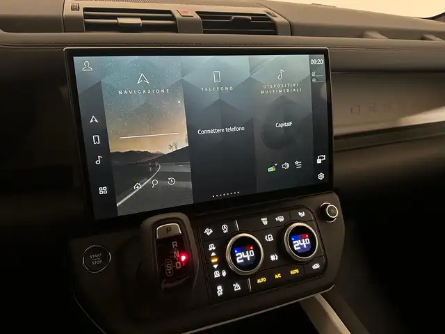 Land Rover Defender view 12