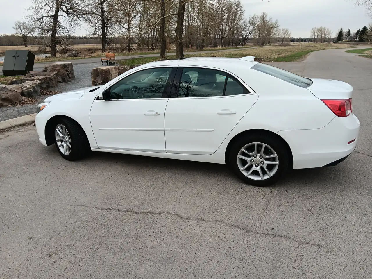 Chevrolet Malibu снимка Chevrolet Malibu