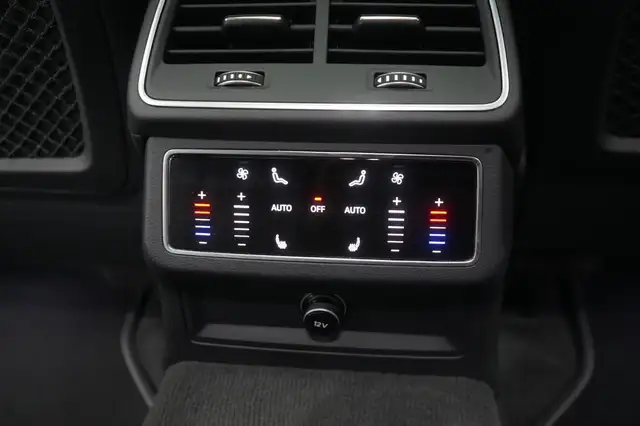 Audi A6 view 21