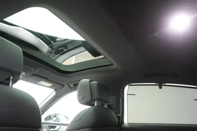Audi A6 view 23