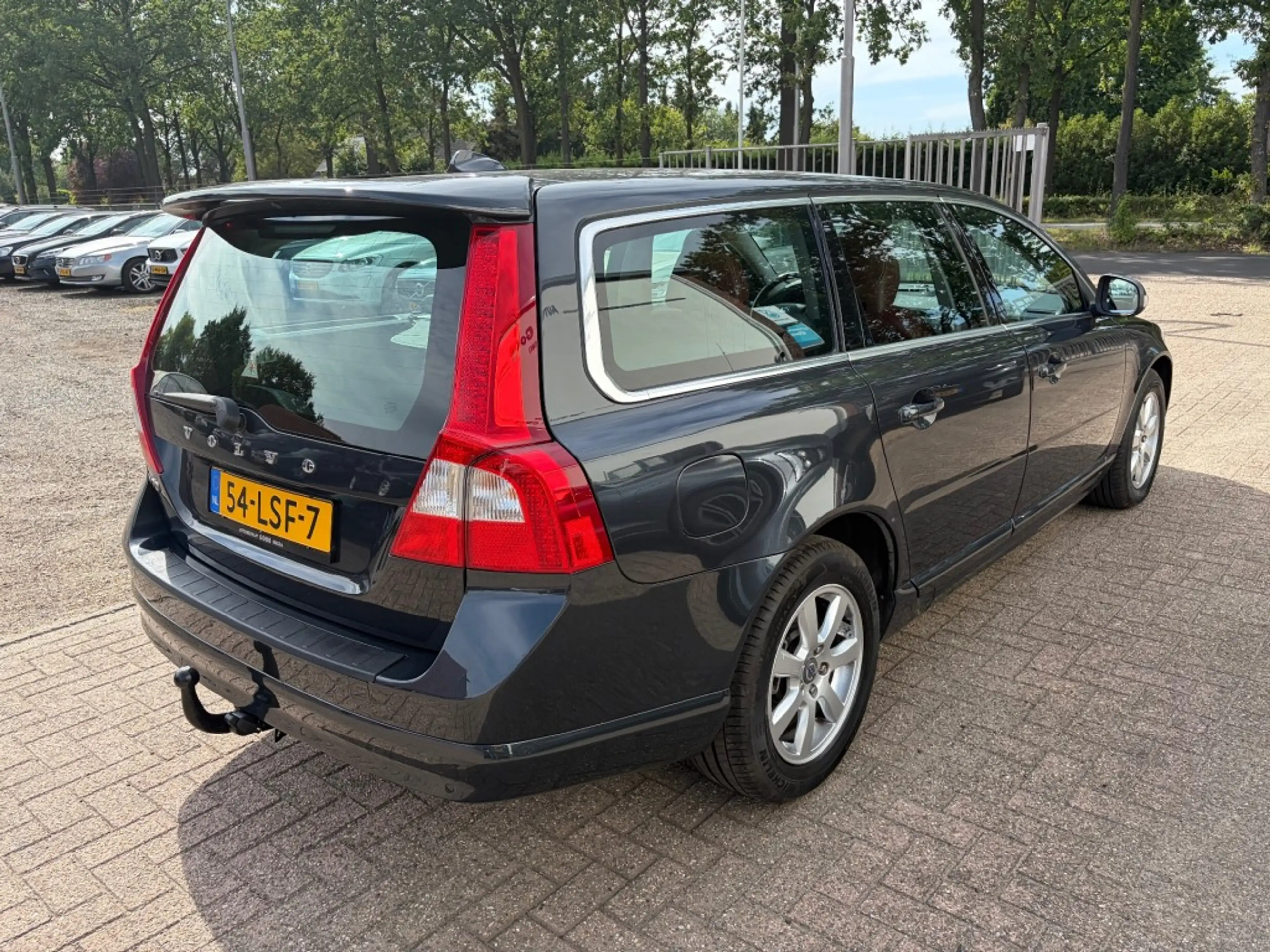 Volvo V70 2.0T Momentum Trekhaak Leder — photo 4