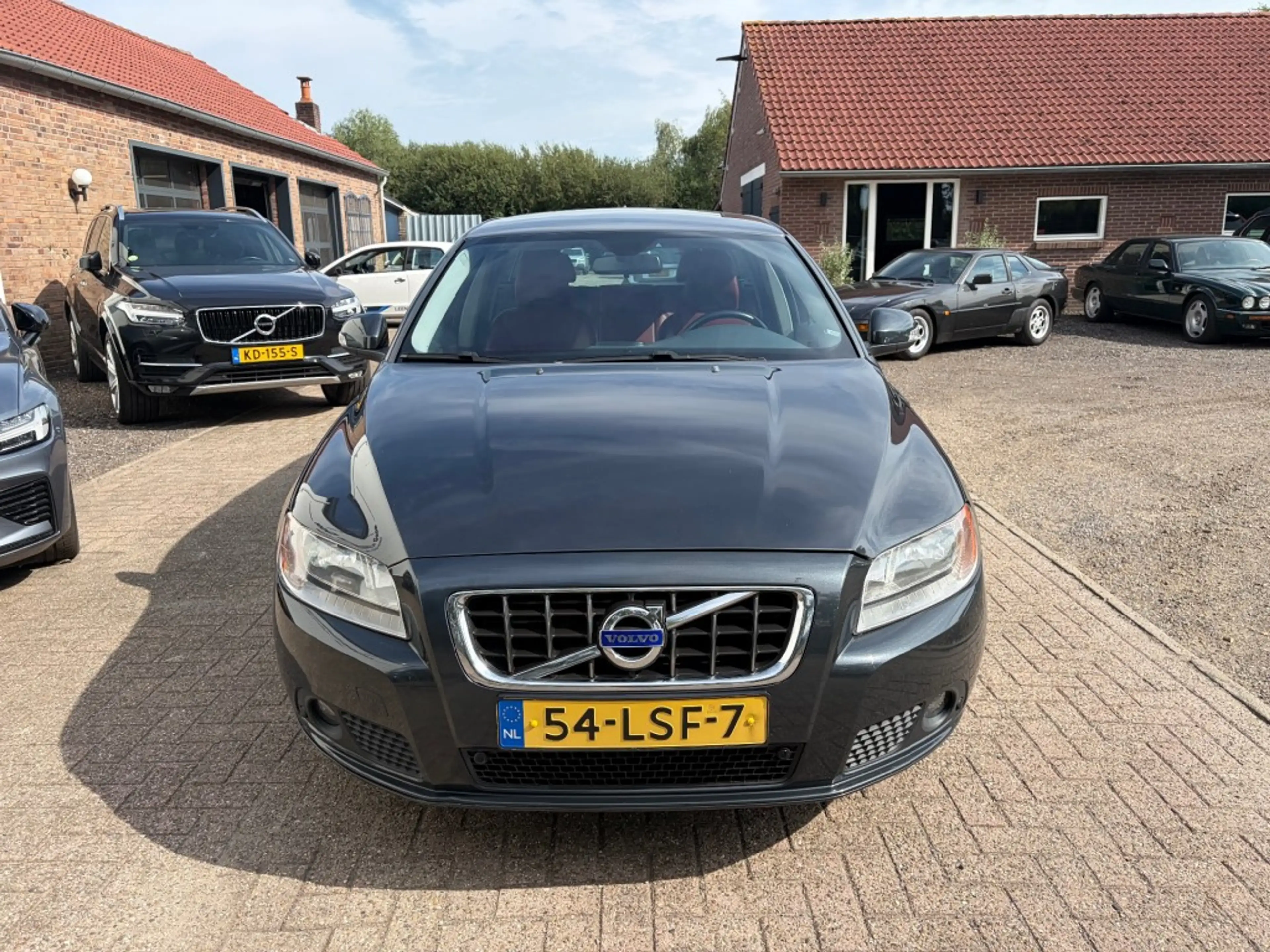 Volvo V70 2.0T Momentum Trekhaak Leder — photo 3