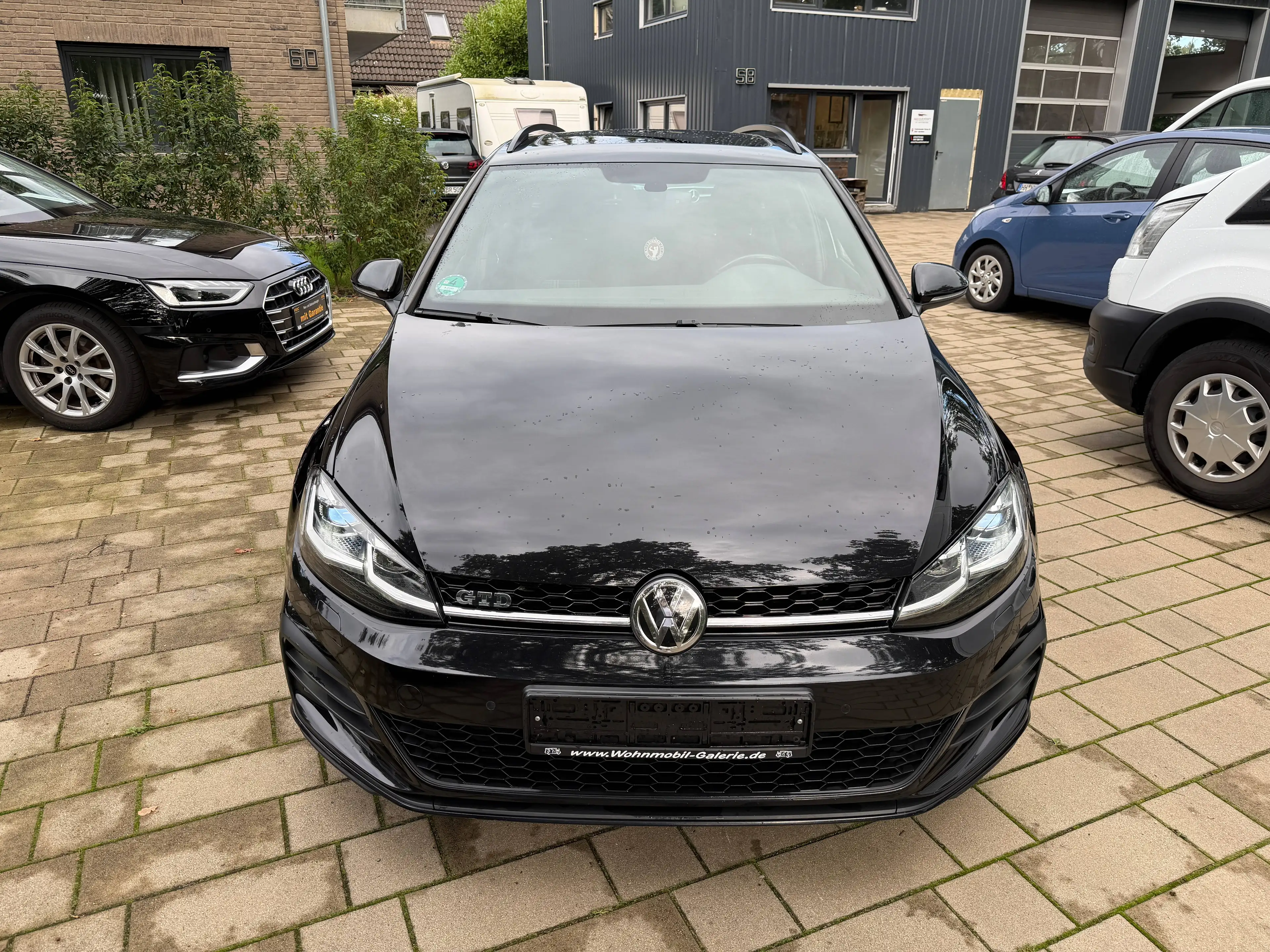 Volkswagen Golf GTD GTD LED*Virtual*Pano*AHK*Carplay*Keyless! — photo 2