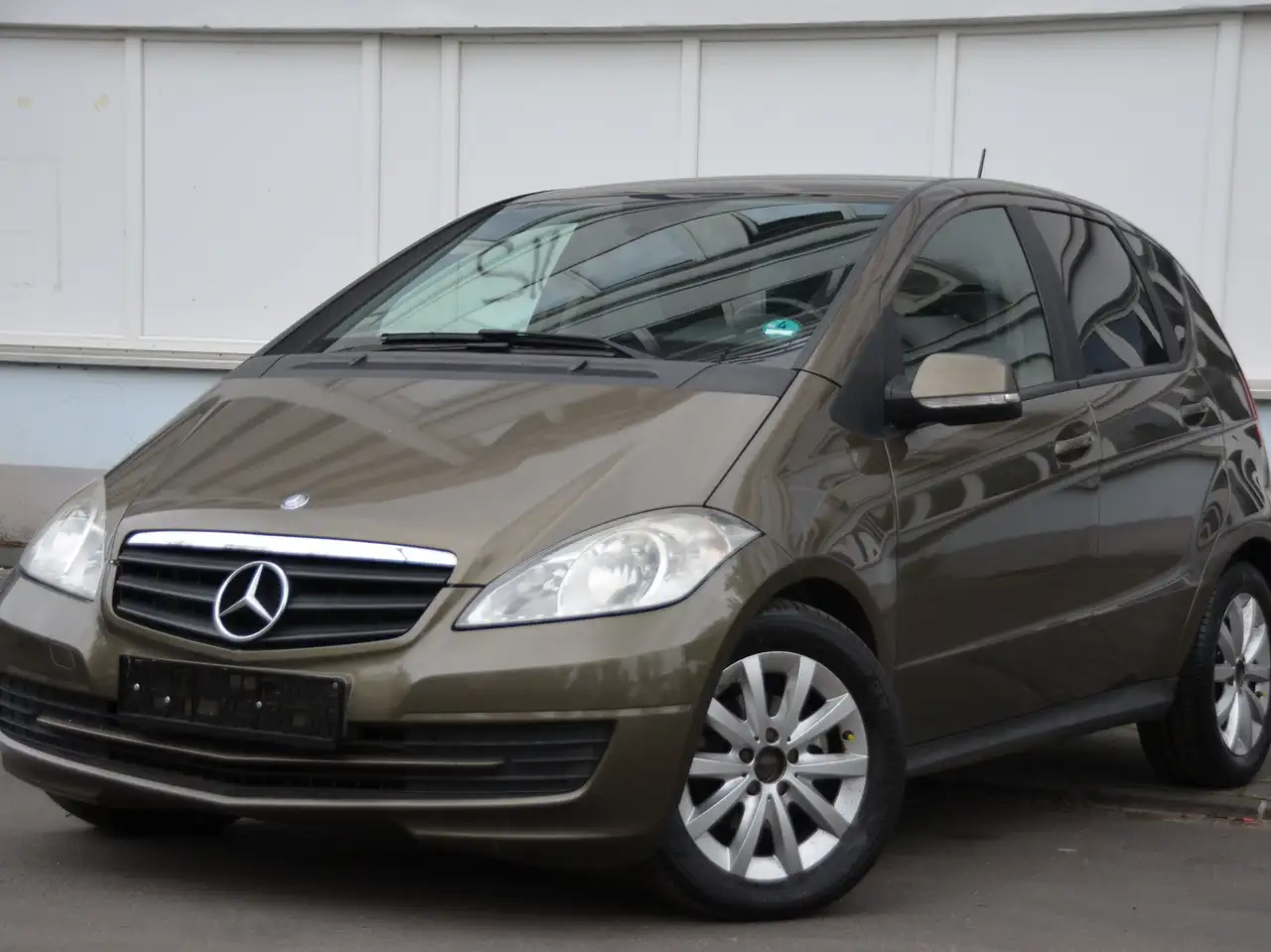 Mercedes-Benz A 180