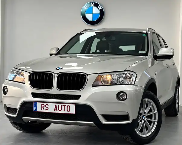 BMW X3 2.0 d xDrive20 - CARNET D'ENTRETIEN COMPLET - REGULATEUR DE VITESSE - SIEGES SPORT-PHARES AUTO-SEMI CUIR-ATTACHE REMORQUE
