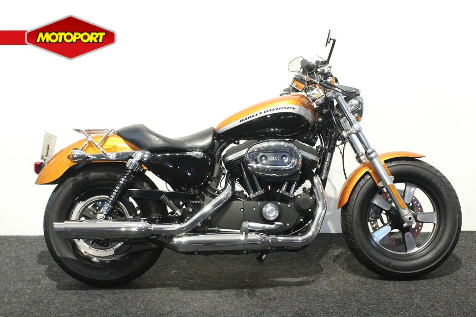 Harley-Davidson 1200 Custom XLH LIMITED Zwart - 1