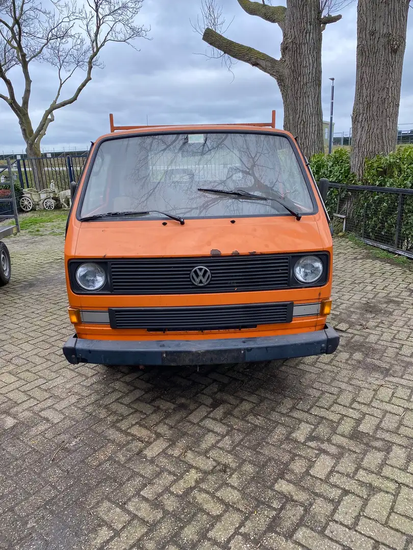 Oldtimer Volkswagen Pick-up Orange - 1