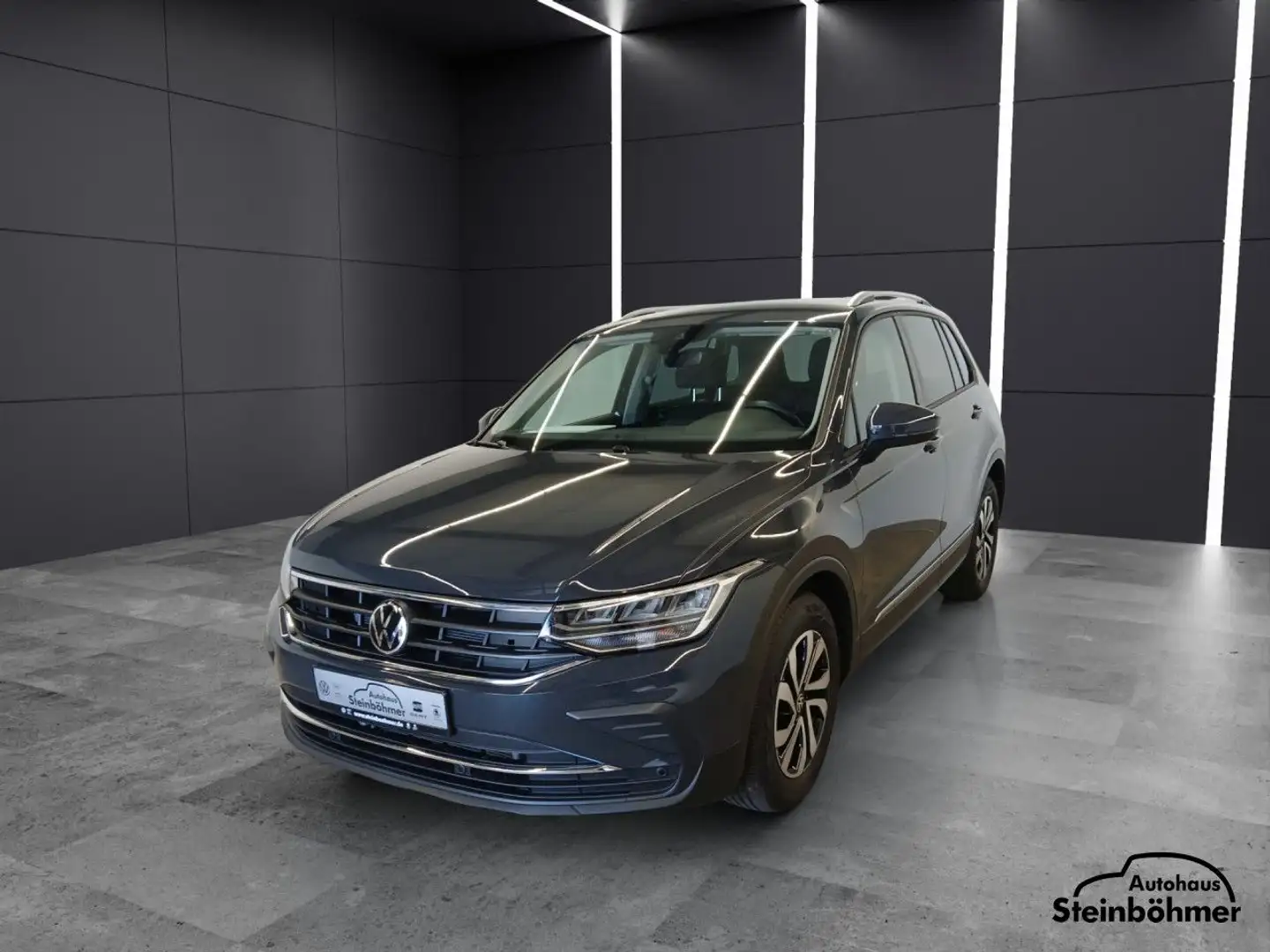 Volkswagen Tiguan Active 2.0TDI DSG LED NAV AHK ACC SHZ Navi Grau - 1