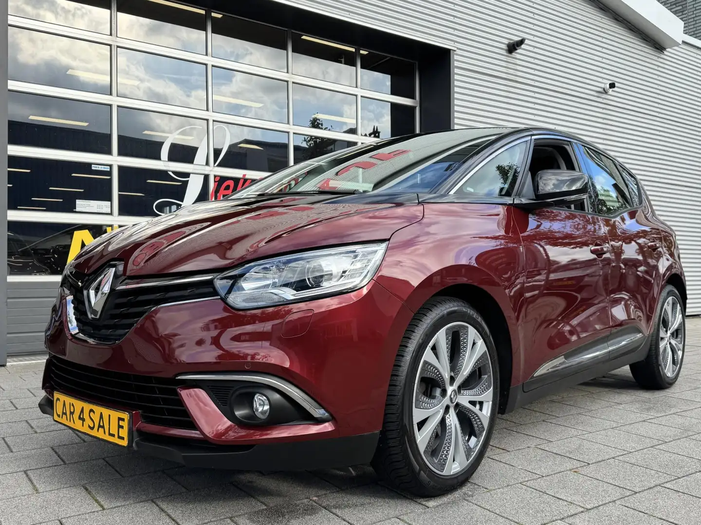 Renault Scenic 1.2 TCe Intens - Navigatie I Airco I 20 inch Sport Rouge - 1