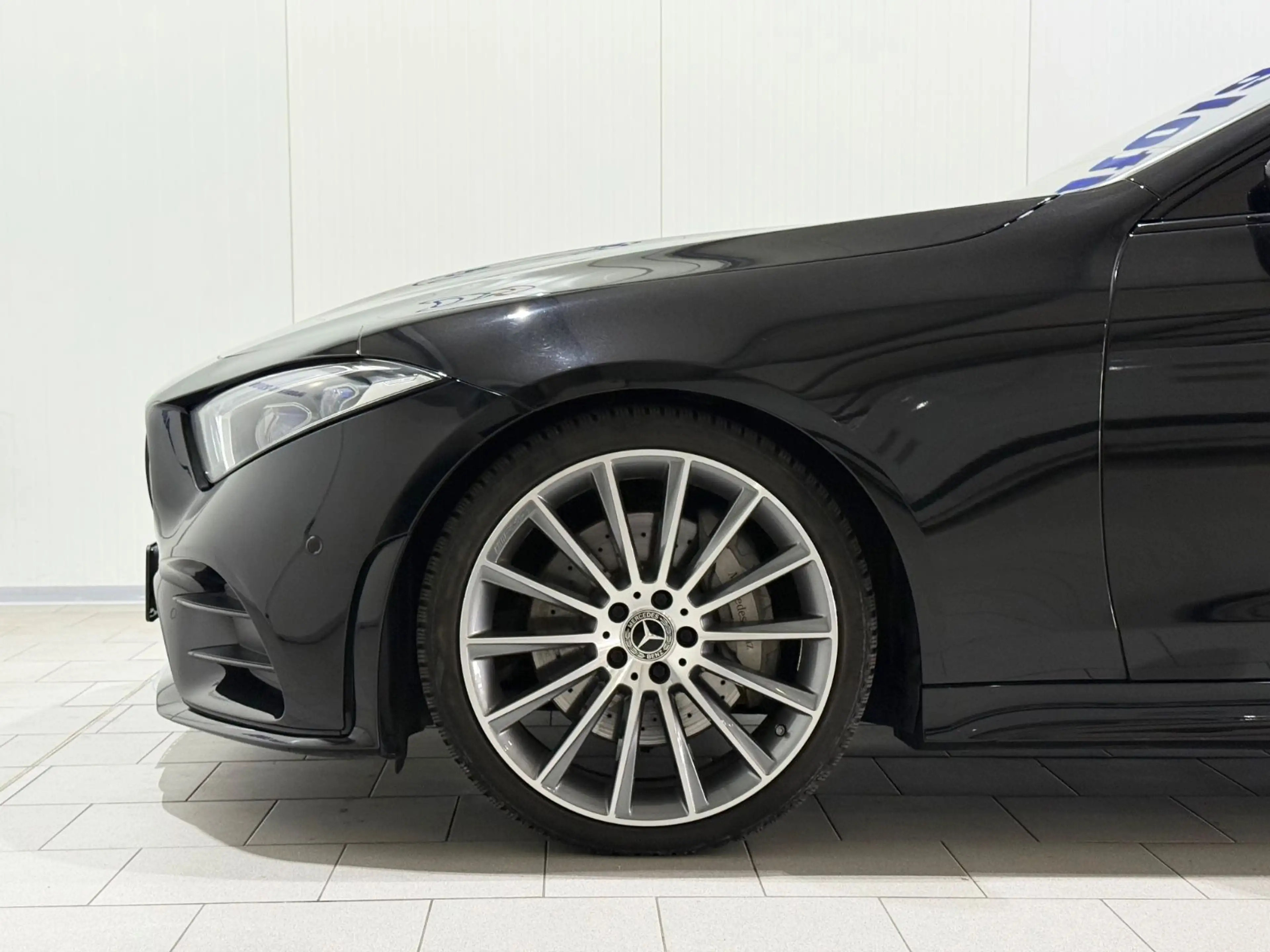 Mercedes-Benz CLS 450 4M AMG-Line — photo 10