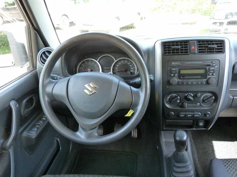 Suzuki Jimny 1.3i JLX Garantie 1 an — photo 10