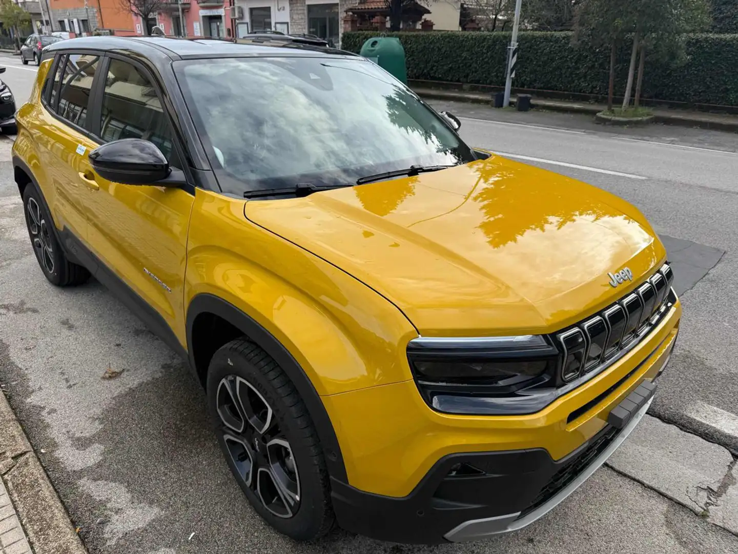 Jeep Avenger 1.2 Turbo  e hybrid 100 CV MHEV Summit Orange - 1