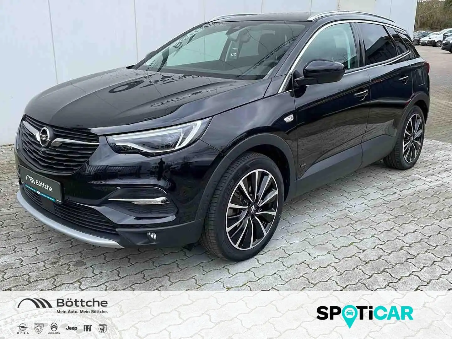 Opel Grandland X 1.6 Ultimate Plug-in-Hybrid 4x4 AT Schwarz - 1