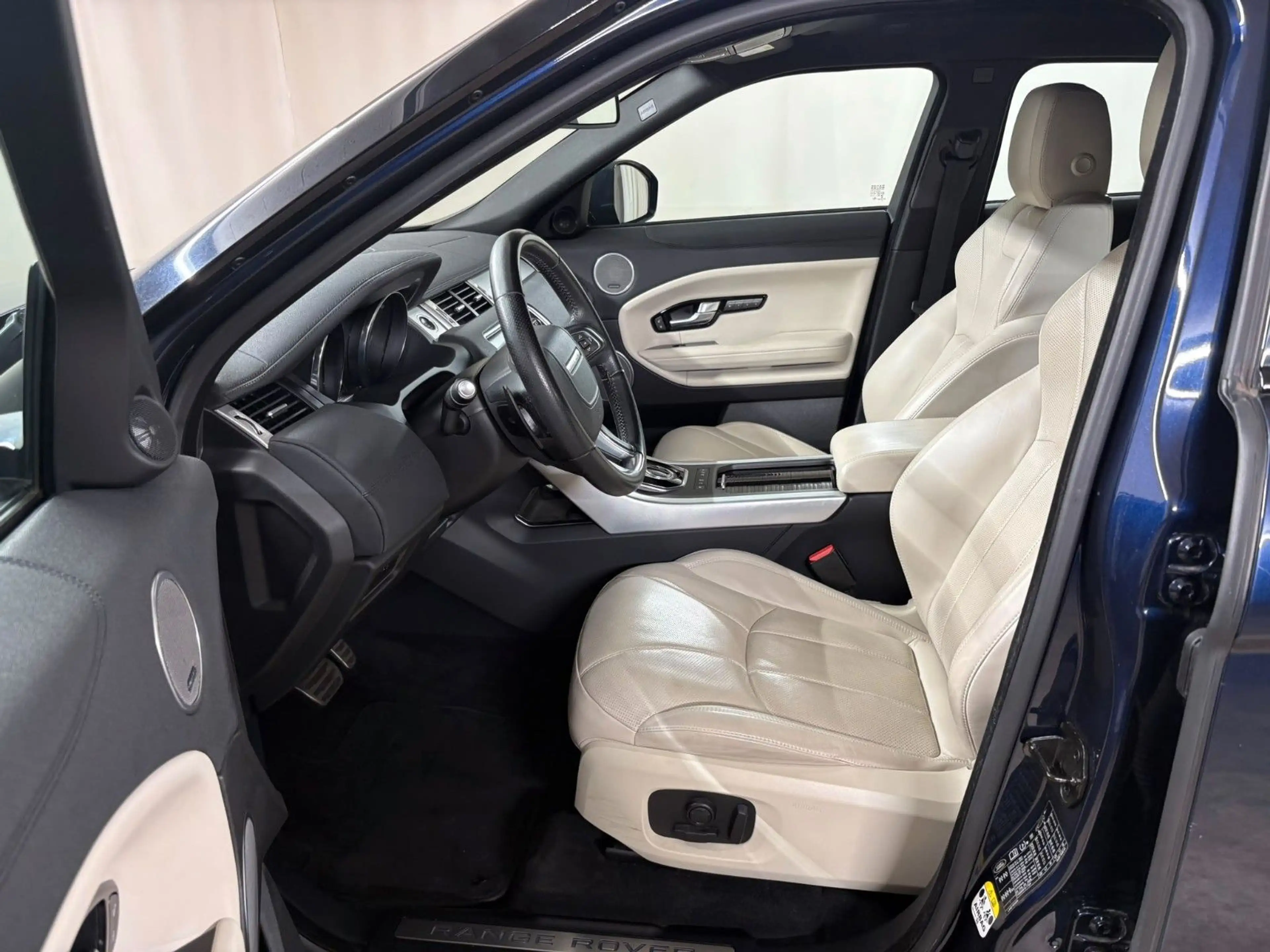 Land Rover Range Rover Evoque HSE*Vollleder*Memory*Panorama — photo 10