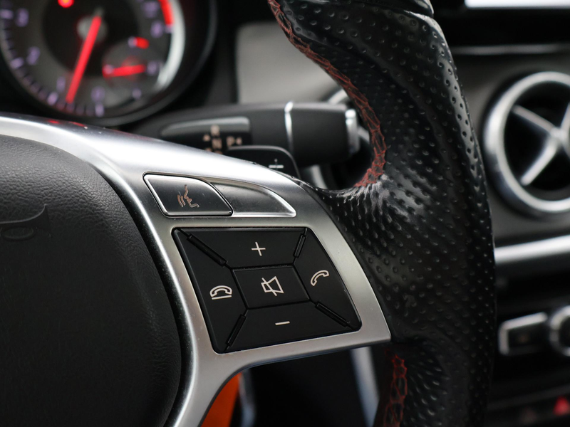 Mercedes-Benz CLA 200 AMG-LINE AUT7. + PANORAMA | CAMERA | SPORTSTOELEN — photo 28