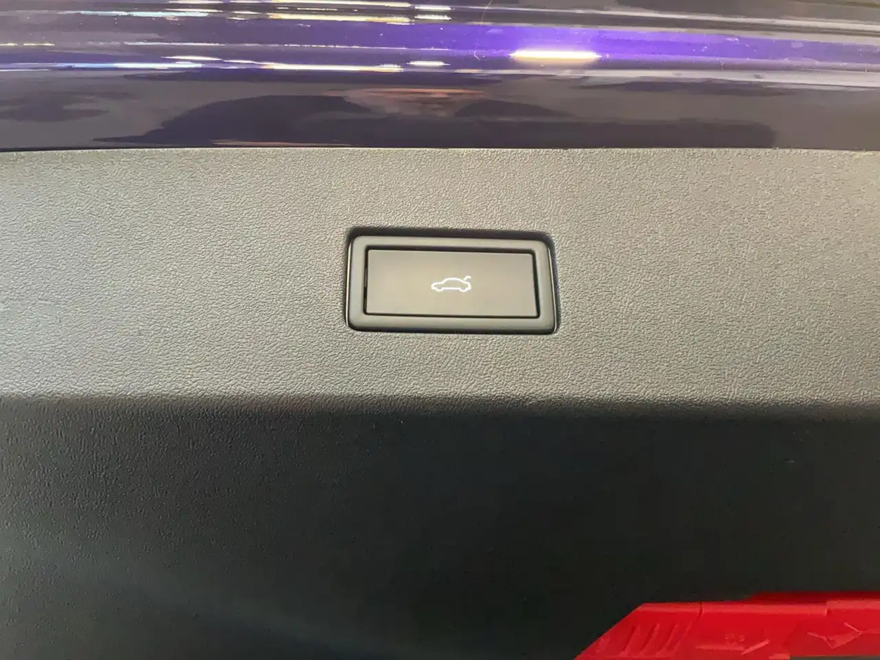 Volkswagen Tayron R-Line+PHEV+Black-Style+Pano+AHK 19